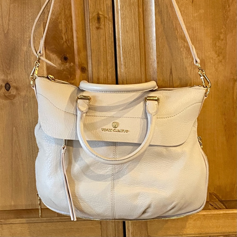 Vince Camuto shoulder/hand bag.  Handbag is new,